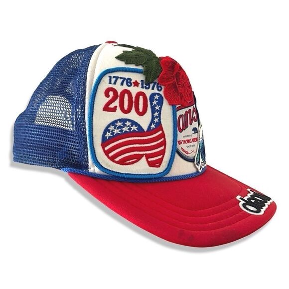 Style it like Kendal - Reworked Vans X oleoelo Vintage 80’s trucker Hat Cap